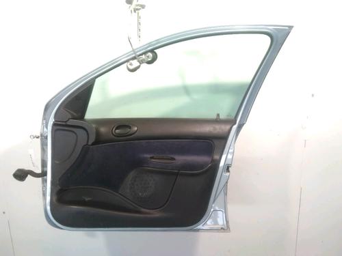 Used Right front door PEUGEOT 206 Hatchback (2A/C) 1.4 i (75 hp) 26463385