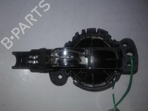 Used Front left interior door handle Front left interior door handle 15754538 15754538