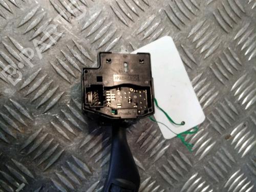 Used Steering column stalk Steering column stalk FORD FOCUS II (DA_, HCP, DP) 1.6 TDCi (90 hp) 11713235 11713235