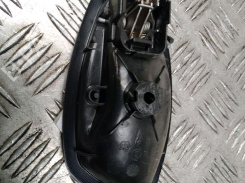 Used Rear right interior door handle Rear right interior door handle 13310751 13310751