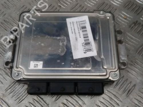 Used Engine control unit (ECU) RENAULT MEGANE III Hatchback (BZ0/1_, B3_) 1.9 dCi (BZ0N, BZ0J) (131 hp) 13077897