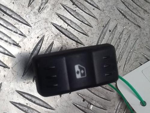 Used Left front window switch Left front window switch DACIA LOGAN (LS_) 1.6 (LS0B, LS0D, LS0F, LS0H) (87 hp) 11517861 11517861