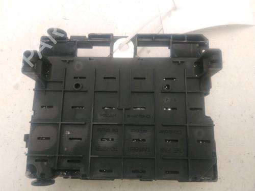 Used Fuse box Fuse box PEUGEOT 206 Hatchback (2A/C) 1.4 HDi eco 70 (68 hp) 25706067 25706067