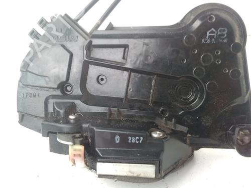 Used Front left lock Front left lock TOYOTA HILUX VIII Pickup (_N1_) 2.4 D 4WD (GUN125_, GUN125R) (150 hp) 33444642 33444642