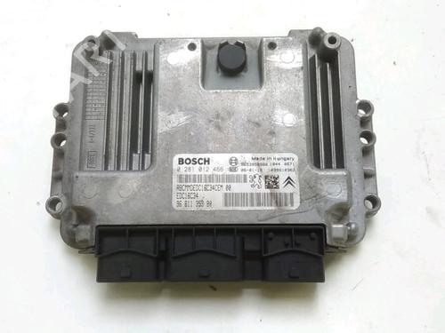 Engine control unit (ECU) CITROËN XSARA PICASSO (N68) 1.6 HDi | BP18887713M57 