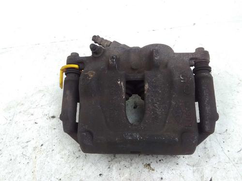 Used Right front brake caliper Right front brake caliper OPEL VIVARO A Van (X83) 1.9 DTI (F7) (101 hp) 15750453 15750453