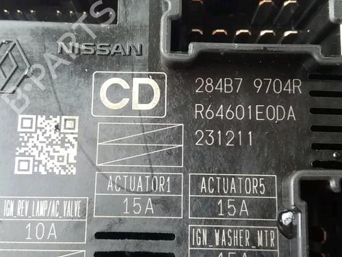 Used Fuse box Fuse box RENAULT TRAFIC III Van (FG_) 2.0 dCi 130 (FGMY) (131 hp) 33249284 33249284