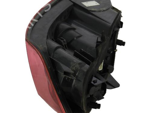 Left taillight PEUGEOT 407 (6D_) 1.8 (6D6FZB) | BP31961848C34