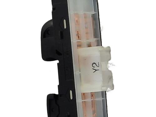 Used Switch Switch NISSAN QASHQAI II (J11, J11_) 1.2 DIG-T (115 hp) 32458465 32458465