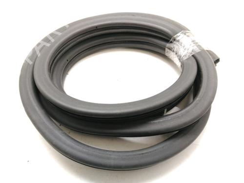 Used Rubber door seal PEUGEOT PARTNER MPV (5_, G_) 1.9 D (69 hp) 30980325