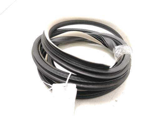 Used Rubber door seal RENAULT LAGUNA III (BT0/1) 2.0 dCi (BT01, BT08, BT09, BT0E, BT0K, BT12, BT1C, BT1D,... (150 hp) 30893154