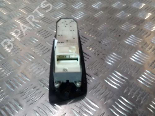 Used Left front window switch TOYOTA AURIS (_E15_) 2.0 D-4D (ADE150_, ADE150R) (126 hp) 13081881