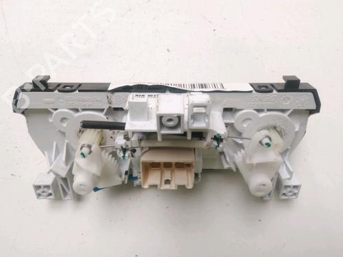 Used Climate control Climate control 21377640 21377640