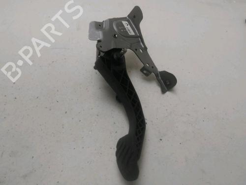 koblingspedal RENAULT MEGANE IV Hatchback (B9A/M/N_) 1.5 Blue dCi 115 (B9A6) (116 hp) 29344849