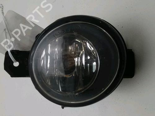 Used Right front fog light RENAULT ESPACE IV (JK0/1_) 2.0 dCi (JK03, JK04, JK1C, JK1G, JK1J, JK1K) (173 hp) 17553086