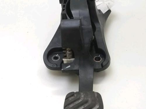 clutch-pedal-renault-clio-v-b7_-15-blue-dci-100-b7ad-465402539r-2019-18066652 main image