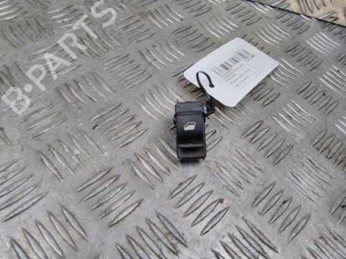 Used Switch PEUGEOT 3008 I MPV (0U_) 1.6 HDi (112 hp) 13112465