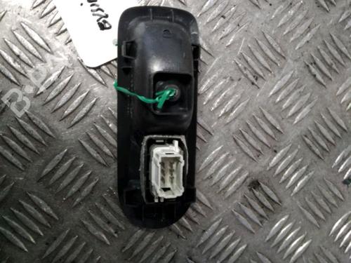 Used Left rear window switch Left rear window switch RENAULT MEGANE II (BM0/1_, CM0/1_) 1.9 dCi (131 hp) 11714548 11714548