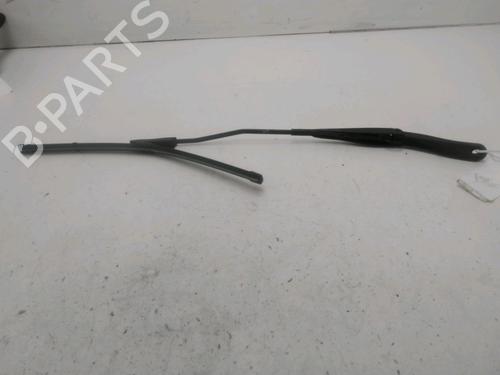 Front windshield wiper arm DACIA DUSTER (HM_) 1.5 dCi 115 (HMAD) | BP29389425C143 