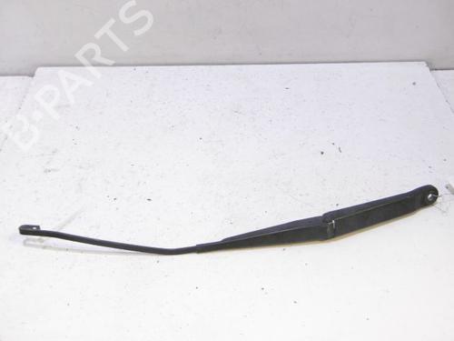 Used Front windshield wiper arm FIAT PUNTO (188_) 1.9 JTD 80 (188.237, .257, .337, .357) (80 hp) 15760160