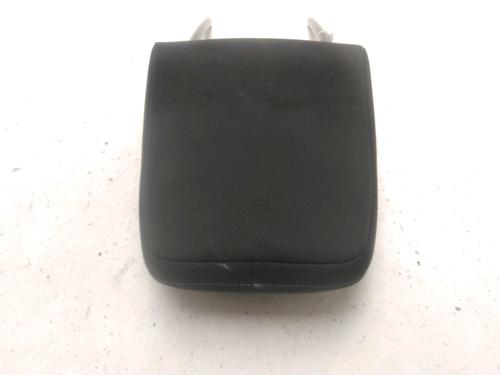 Used Headrest RENAULT CLIO V (B7_) 1.5 Blue dCi 100 (B7AD) (101 hp) 29046796
