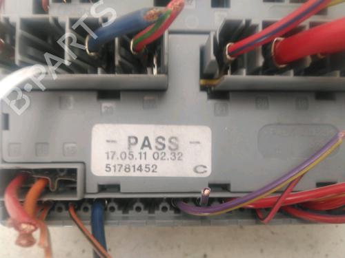 Fuse box FIAT 500 C (312_) 1.2 (312CXA1A, 312AXA1A) | BP24945569E1 - Image 2