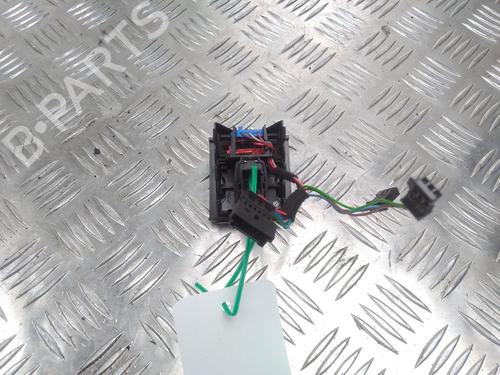 Used Warning switch Warning switch BMW 1 (F20) 118 d (143 hp) 11518472 11518472