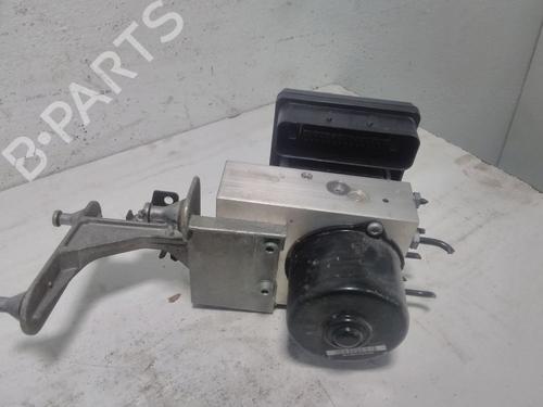 Used ABS pump ABS pump MERCEDES-BENZ C-CLASS (W203) C 200 CDI (203.007) (122 hp) 15749811 15749811