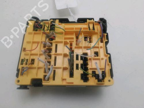 Used Fuse box Fuse box CITROËN C3 III (SX) 1.6 BlueHDi 75 (75 hp) 28086754 28086754