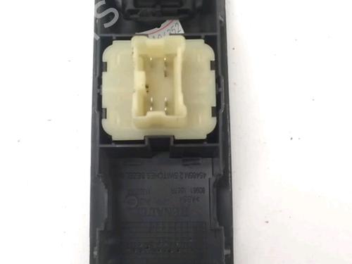 Used Left front window switch Left front window switch RENAULT CLIO IV (BH_) 1.5 dCi 75 (75 hp) 11534807 11534807