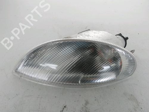 Used Right front indicator MERCEDES-BENZ SLK (R170) 200 (170.435) (136 hp) 30291117