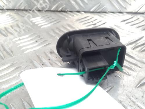 Used Left front window switch Left front window switch PEUGEOT 1007 (KM_) 1.6 16V (109 hp) 11517916 11517916