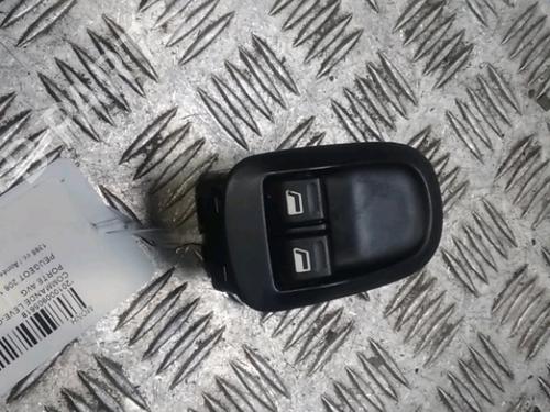 Used Left front window switch PEUGEOT 206 Hatchback (2A/C) 1.4 HDi eco 70 (68 hp) 15954017