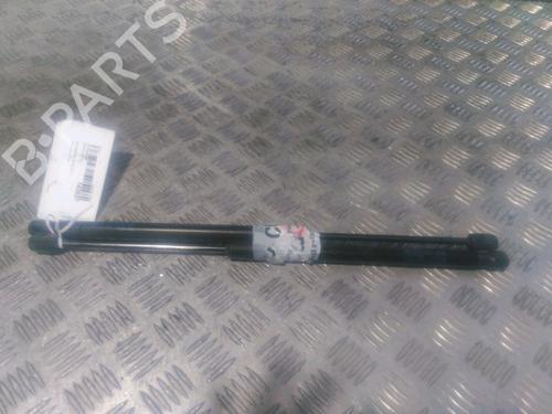 Used Tailgate lift support Tailgate lift support 15723973 15723973