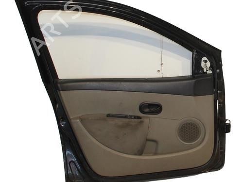 Used Left front door RENAULT CLIO III (BR0/1, CR0/1) 1.5 dCi (C/BR0G, C/BR1G) (68 hp) 32308816
