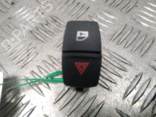 Warning switch BMW 1 (F21) 118 d | BP13079314I22