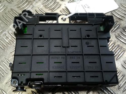 Used Fuse box Fuse box PEUGEOT 206 Hatchback (2A/C) 1.4 i (75 hp) 15276912 15276912