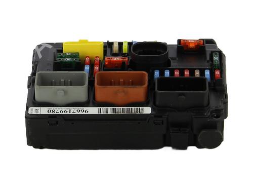 Fuse box CITROËN C3 II (SC_) 1.6 HDi 90 | BP32740494E1 - Image 4