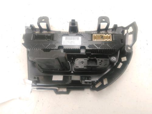 climate-control-ford-focus-iii-2010-2011-2012-2013-2014-2015-2016-2017-2018-2019-2020-27394455 main image