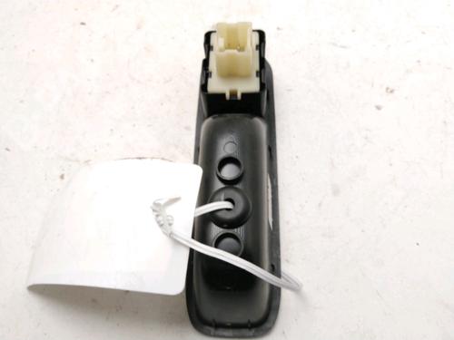Used Left rear window switch Left rear window switch DACIA DUSTER (HM_) 1.5 dCi 110 (HMAB) (109 hp) 30980387 30980387