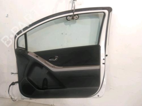 Right front door TOYOTA YARIS (_P9_) 1.4 D-4D (NLP90_, NLP90R) | BP30188037C3