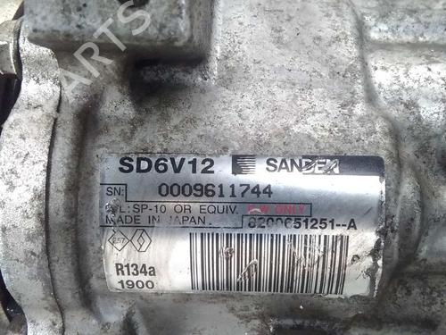 Used AC compressor AC compressor RENAULT CLIO III Grandtour (KR0/1_) 1.5 dCi (KR0F) (86 hp) 15748182 15748182
