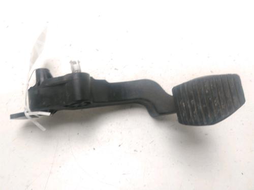 Used Clutch pedal Clutch pedal PEUGEOT 208 I (CA_, CC_) 1.6 HDi (92 hp) 23125475 23125475