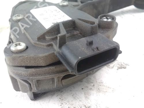 pedal-renault-master-iii-van-fv-2010-37597566 main image