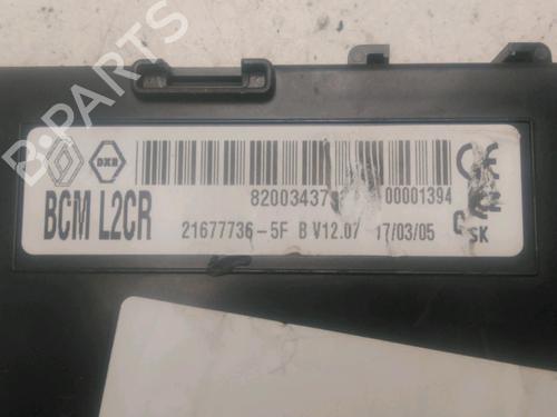 Used Fuse box RENAULT CLIO III (BR0/1, CR0/1) 1.5 dCi (BR17, CR17) (86 hp) 27307115