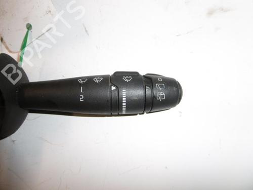Used Steering column stalk Steering column stalk RENAULT LAGUNA II Grandtour (KG0/1_) 1.9 dCi (KG0G) (120 hp) 15752142 15752142