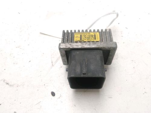 Used Electronic module RENAULT CLIO III Grandtour (KR0/1_) 1.5 dCi (88 hp) 21947189