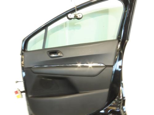 Used Right front door PEUGEOT 3008 I MPV (0U_) 1.6 BlueHDi 120 (120 hp) 29819299