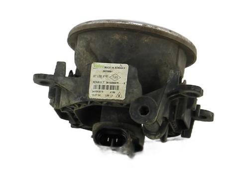 right-front-fog-light-renault-clio-iv-bh_-2012-2013-2014-2015-2016-2017-2018-2019-2020-2021-32715881 main image