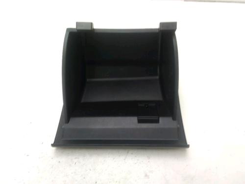 Used Glove box Glove box RENAULT KADJAR (HA_, HL_) 1.2 TCe 130 (HLMR) (130 hp) 28086872 28086872